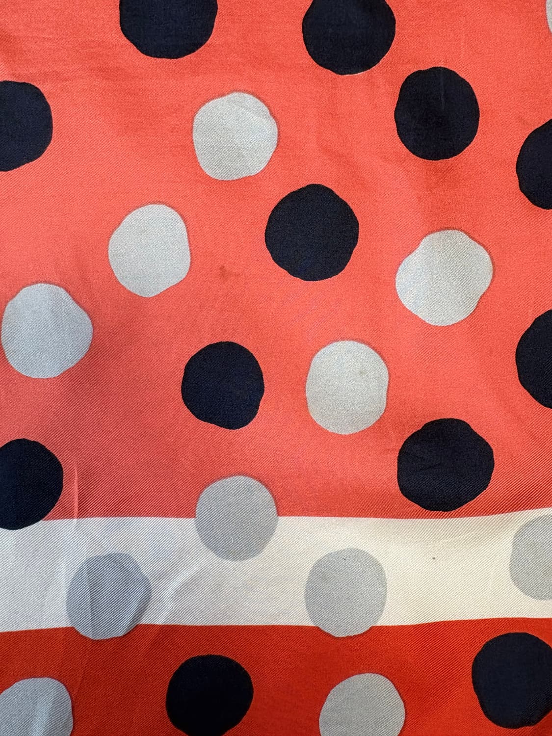 [빈티지] 입생로랑 YSL 도트 실크 포켓스퀘어 / 손수건 상품이미지4