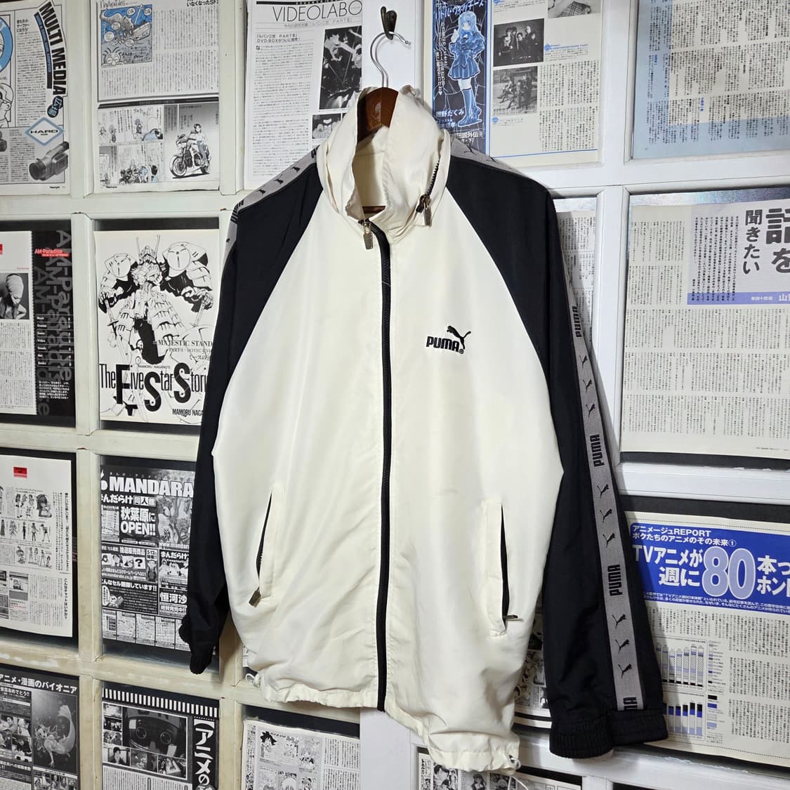 푸마 올드스쿨 블랙 화이트 배색 바람막이 자켓 상품이미지1