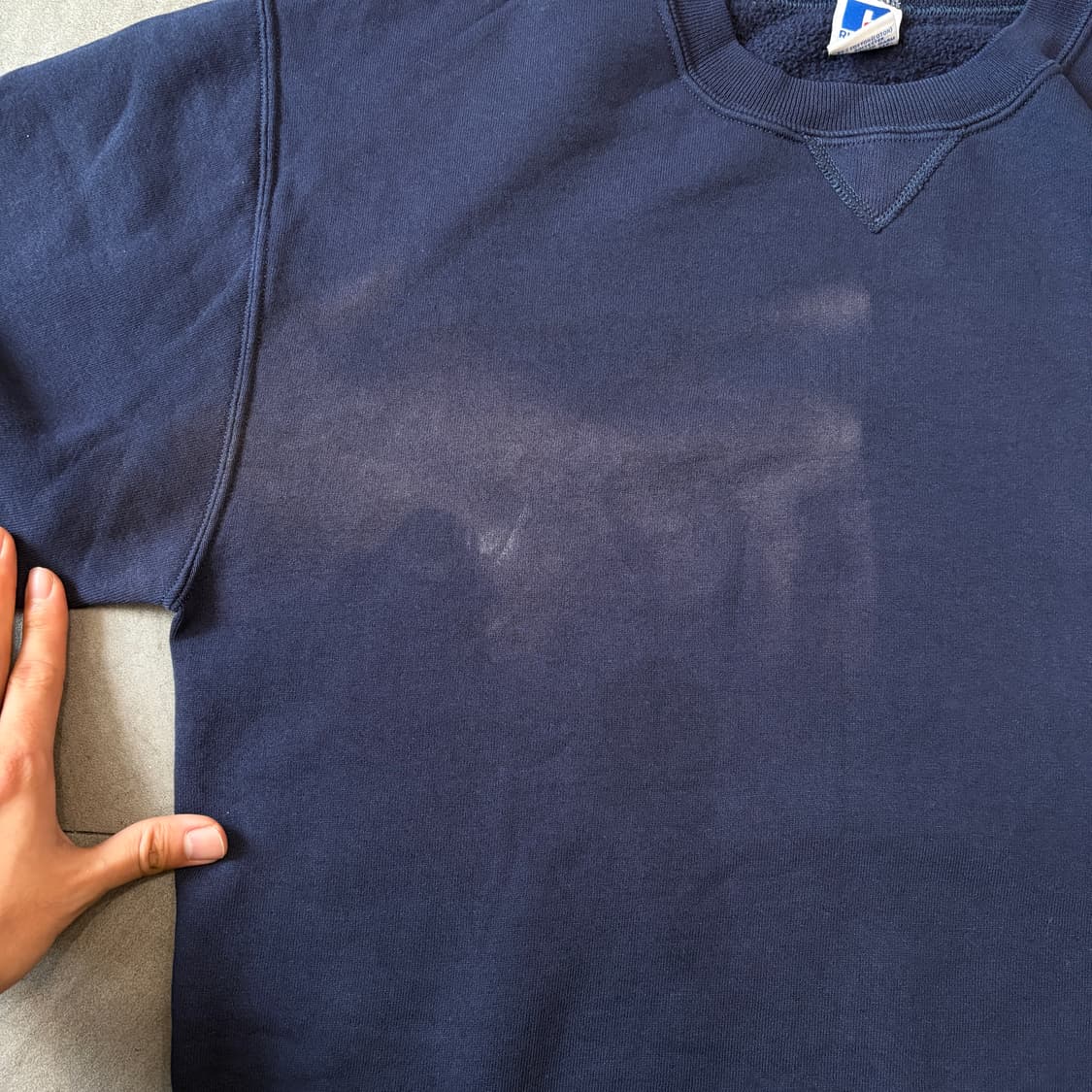 90년대 미국 생산 러셀 블랭크 썬 페이딩 네이비 스웻셔츠  상품이미지5