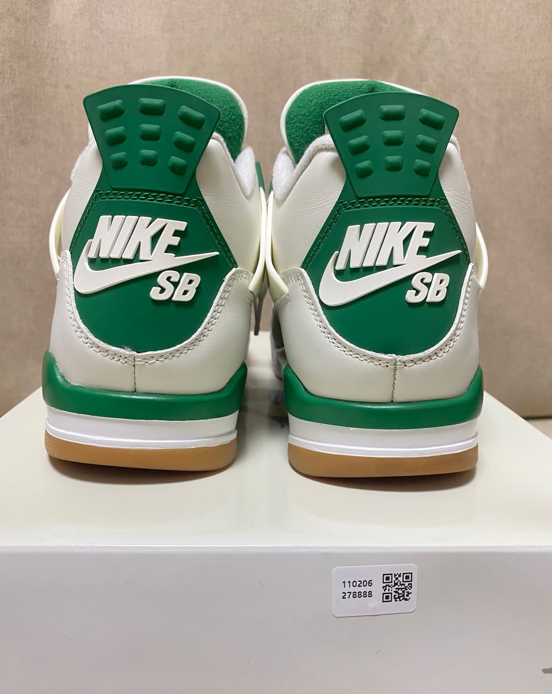 [250] 조던 4 x 나이키 SB 레트로 SP 파인그린 상품이미지2