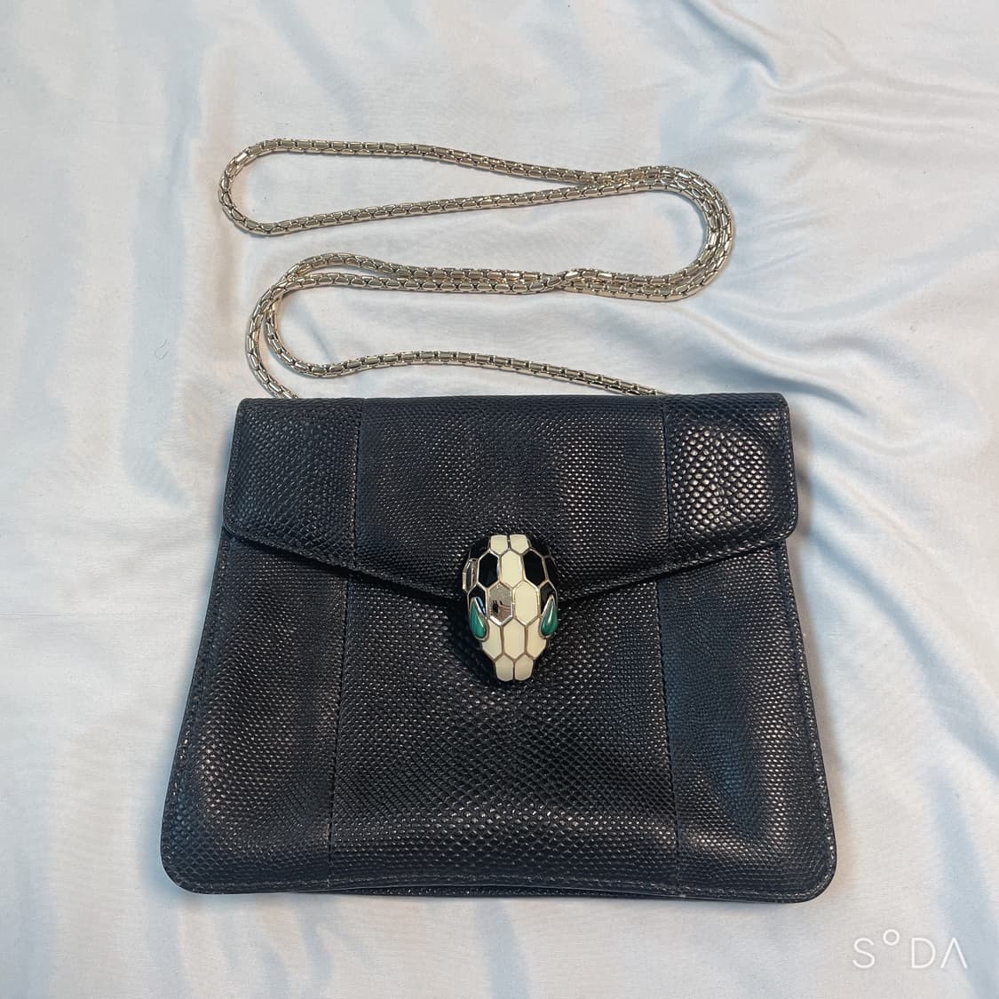 불가리 세르펜티 블랙 숄더백 체인백 상품이미지1