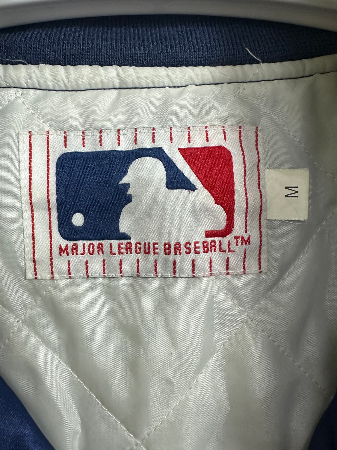 뉴욕양키스 새틴 봄버 자켓 상품이미지3