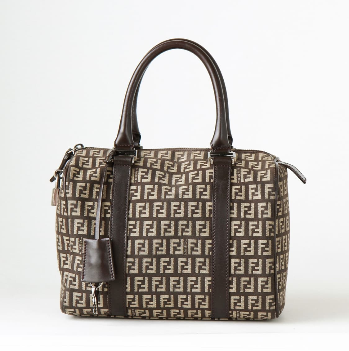 펜디(FENDI) 주카 보스턴백 상품이미지1