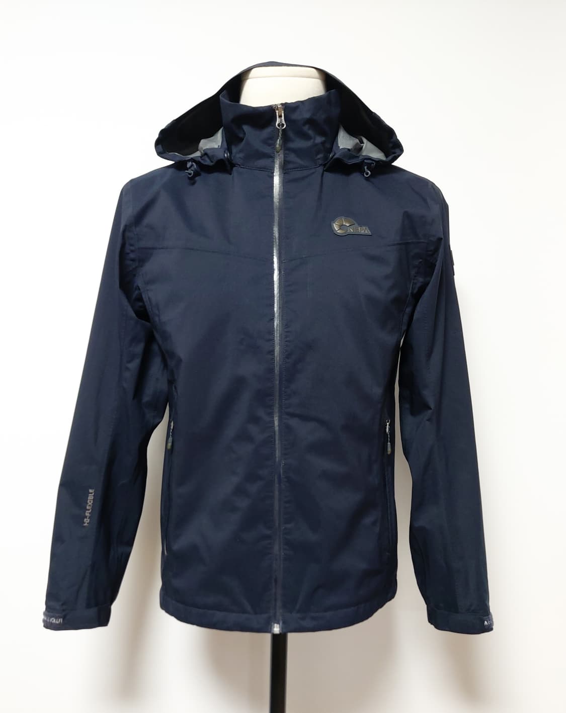 네파 남성 방수 바람막이 자켓 네이비 (95)

 상품이미지1