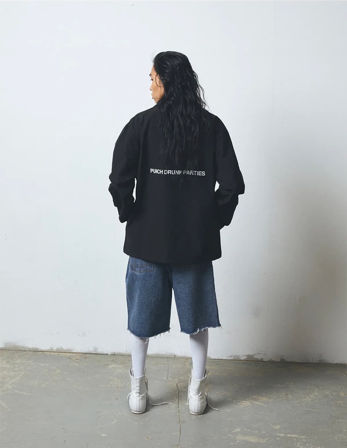 Circle Logo Coach Jacket (BLACK) 상품이미지2