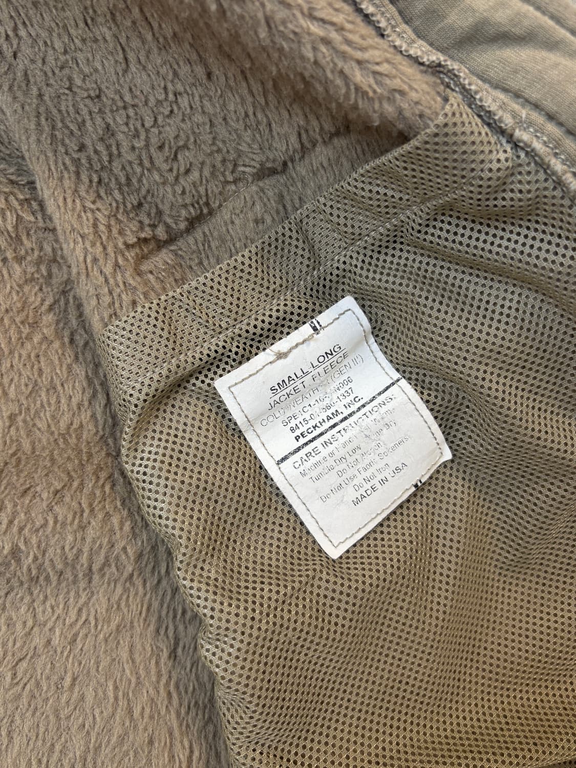 밀리터리 오리지널 ECWCS Gen3 Lv3 플리스 (머스타드) 상품이미지3