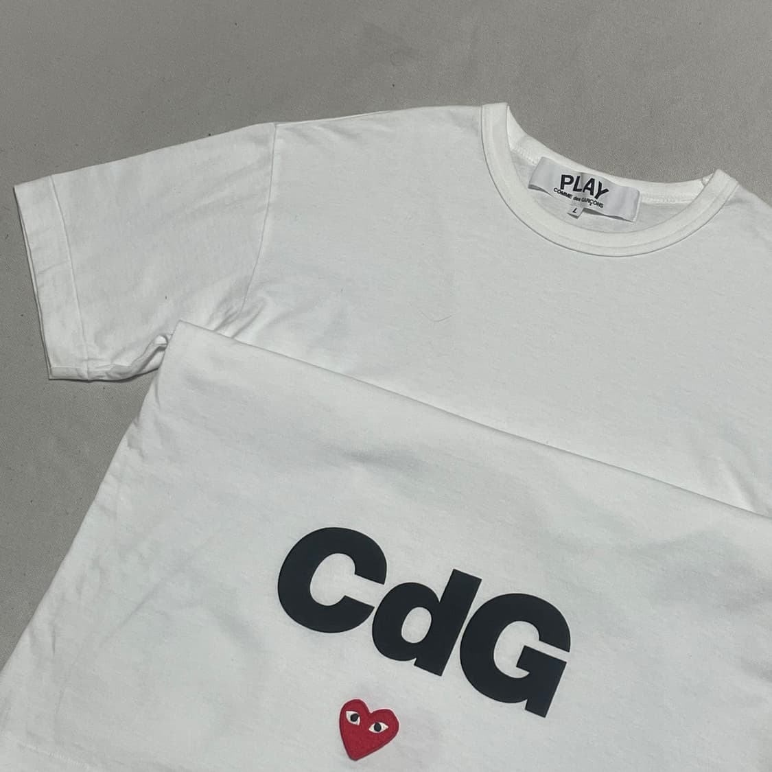 L 꼼데가르송 흰색 티셔츠  상품이미지1