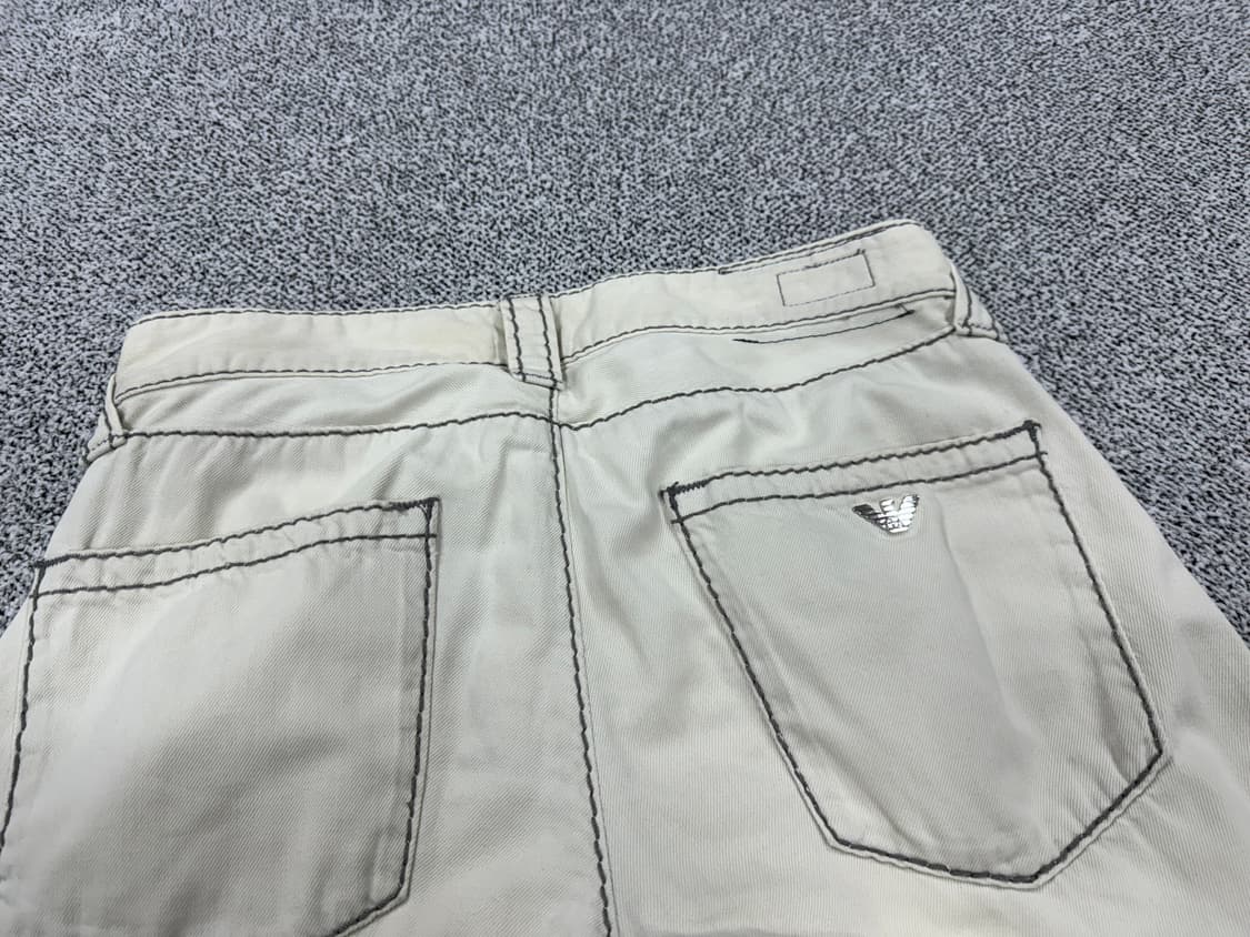 엠포리오 아르마니 스티치 화이트데님 상품이미지4