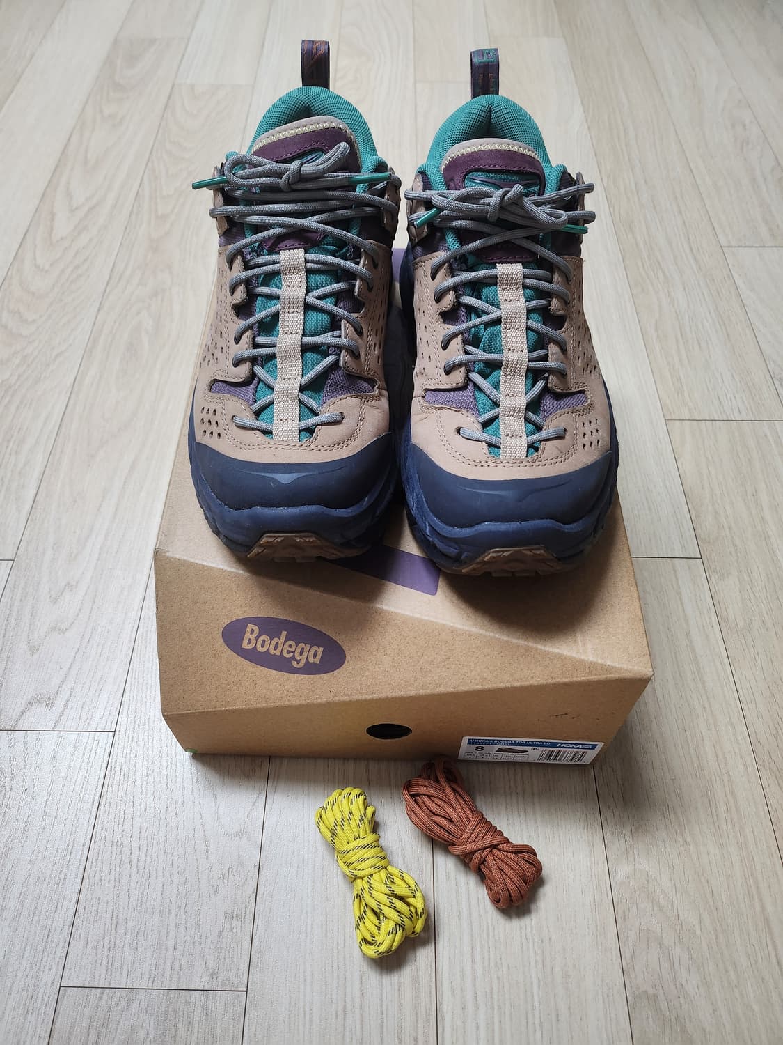 호카 x 보데가 토르 울트라 로우 260 상품이미지1