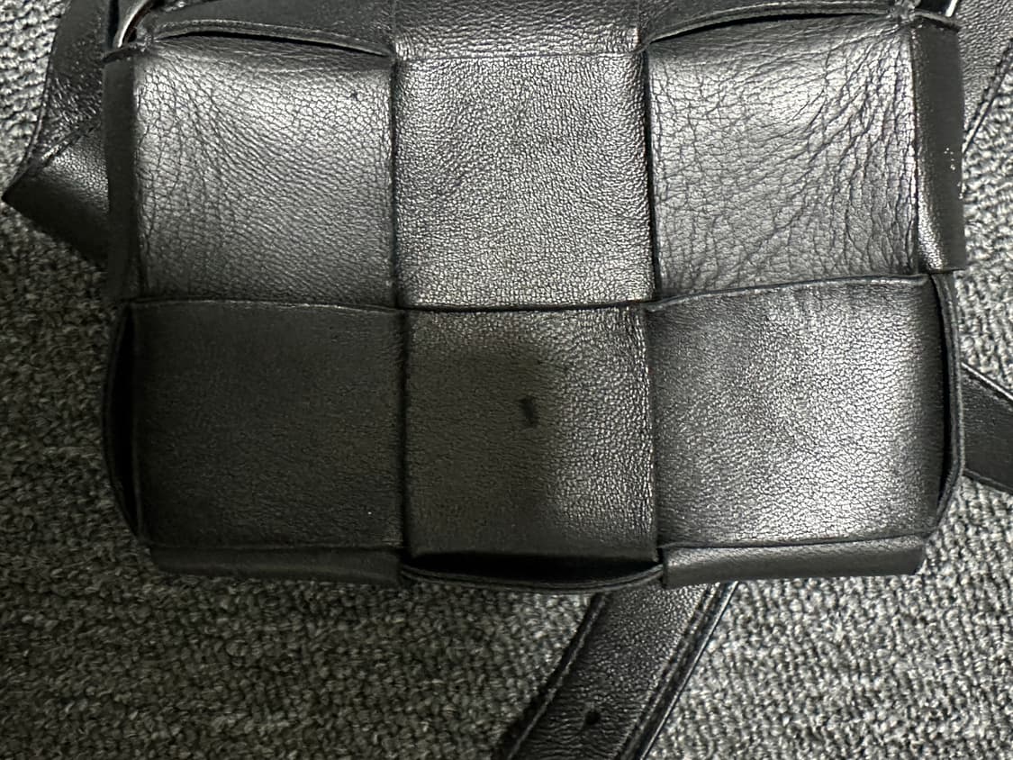 보테가베네타 미니 카세트백 블랙 상품이미지5