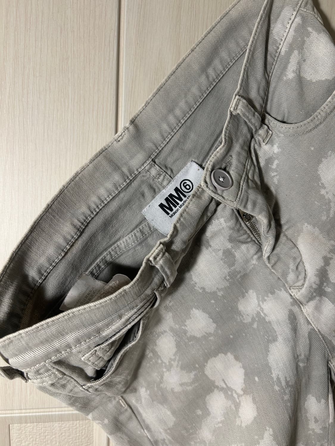 Maison Margiela MM6 애시드 컷오프 슬림 팬츠 상품이미지3