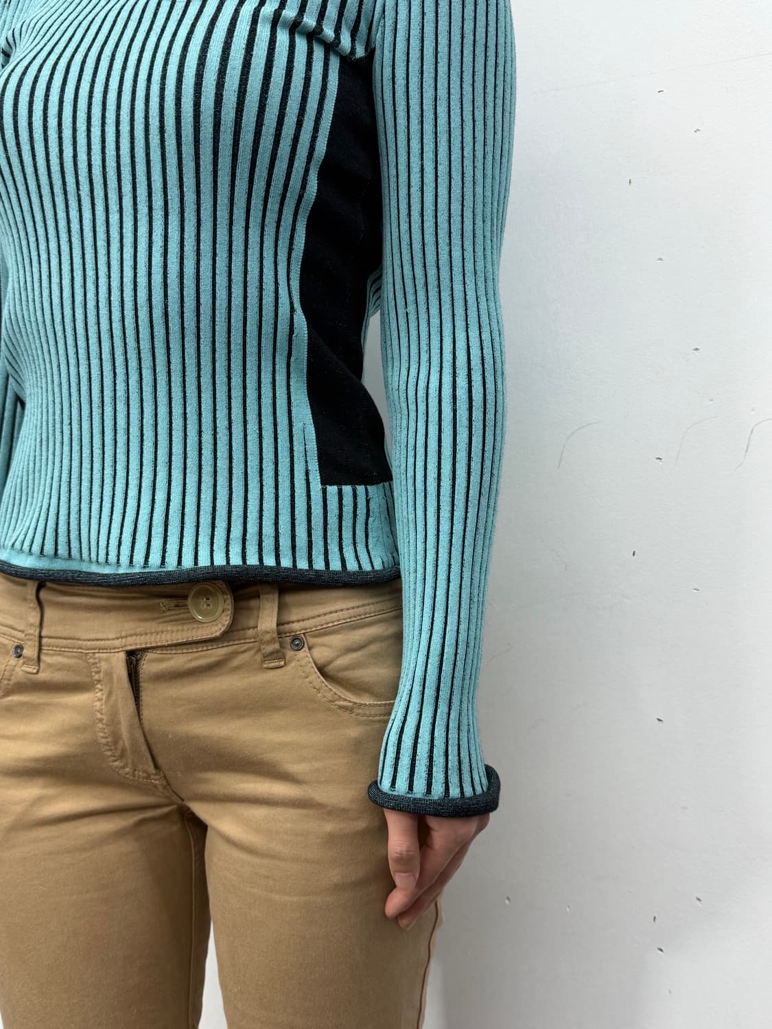 10s Calvin Klein Contour Panel Rib Knit 상품이미지3