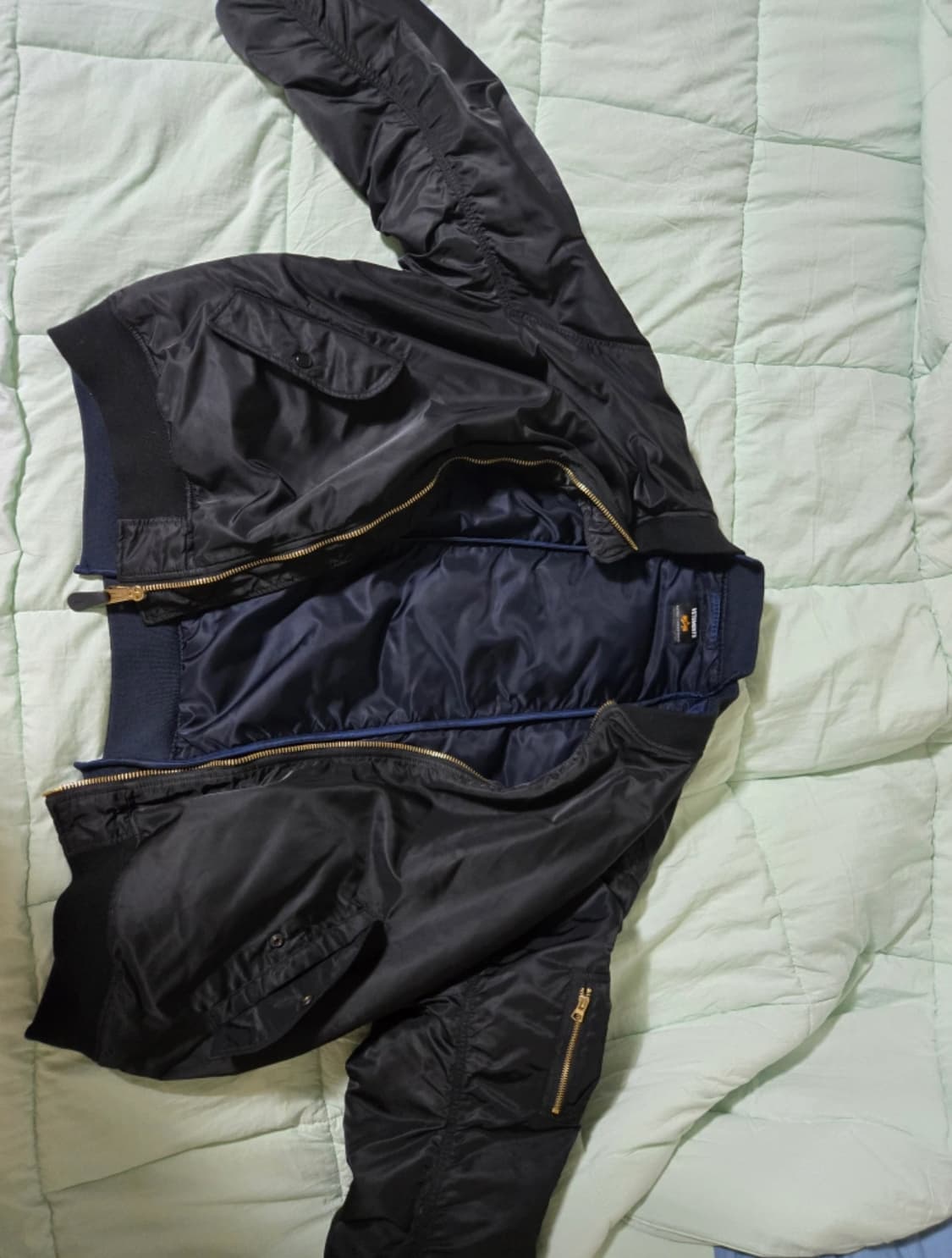 베트멍 알파인더 스트리 절개 봄버 ma-1 상품이미지1