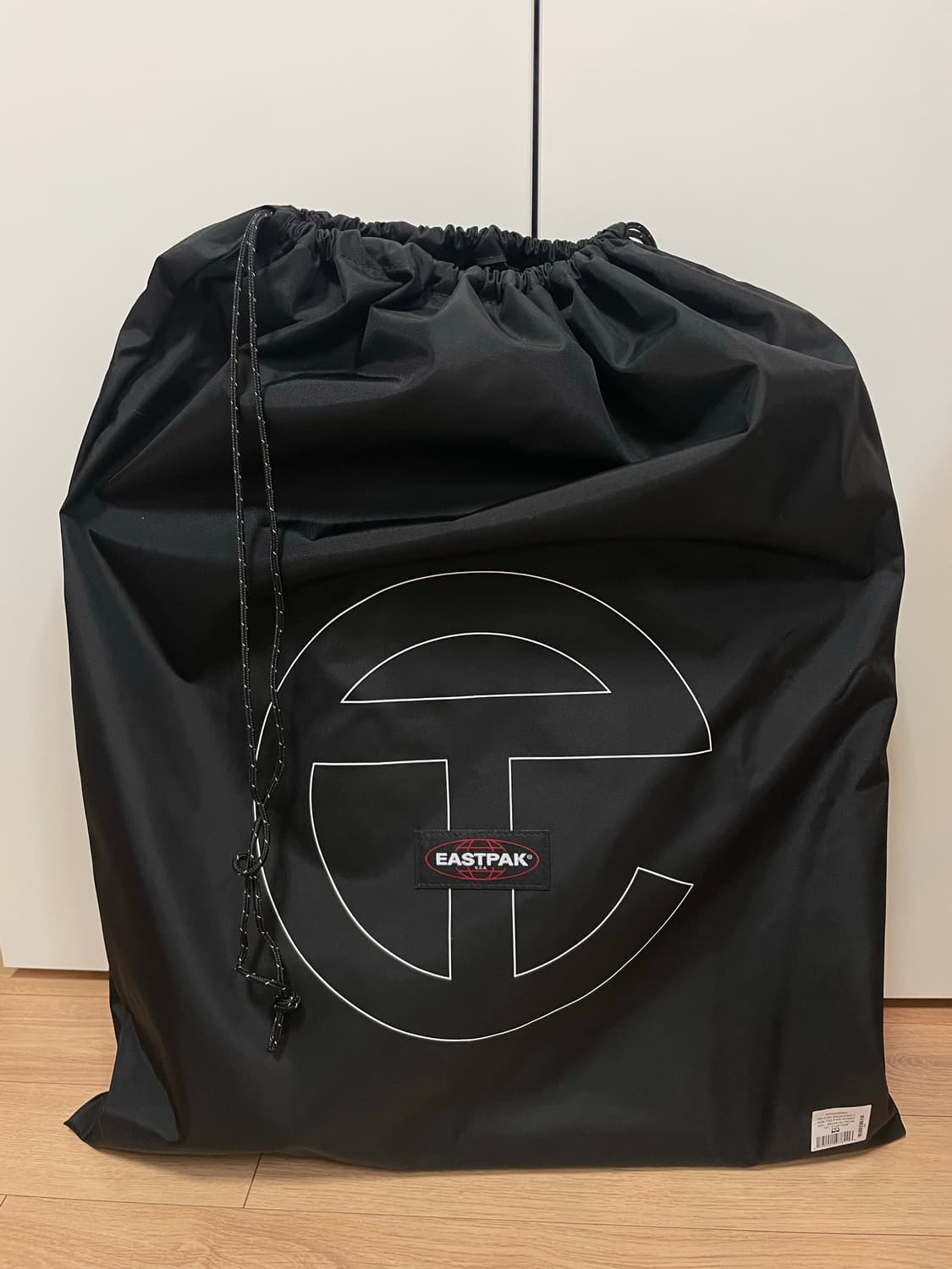 [판매]TELFAR X EASTPAK 크로스백 텔파 쇼퍼 상품이미지10