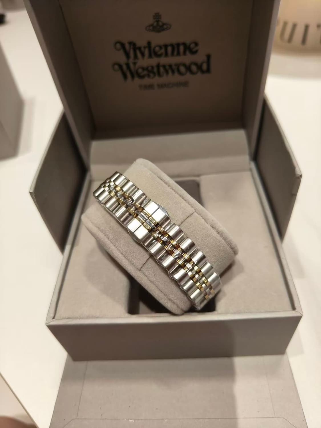 비비안 웨스트우드 리틀 캠버웰 29mm 상품이미지4