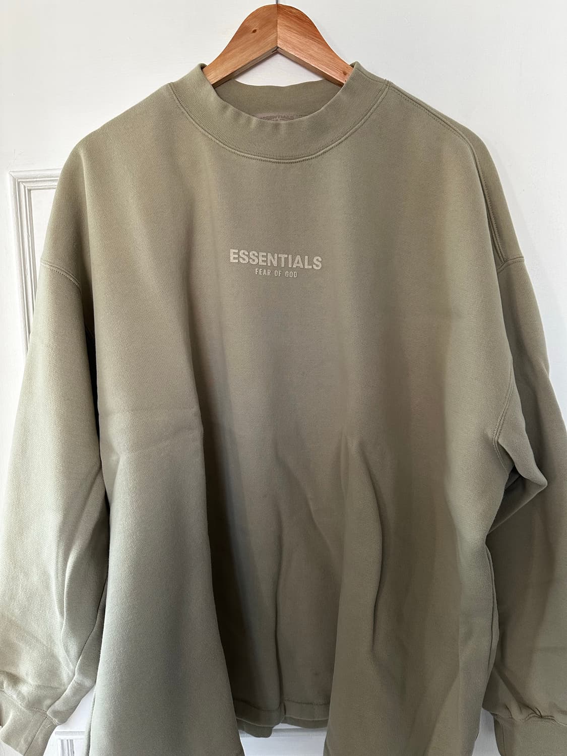 피오갓 에센셜 맨투맨 올리브그린 L 상품이미지1