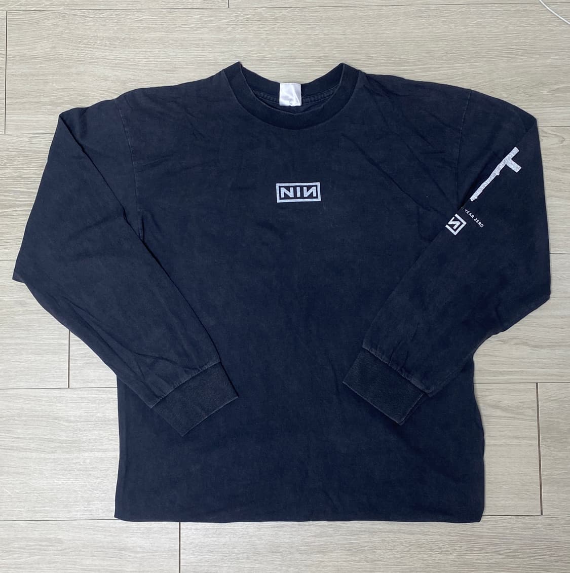 나인 인치 네일스 Year Zero 부틀렉 롱슬리브 상품이미지1