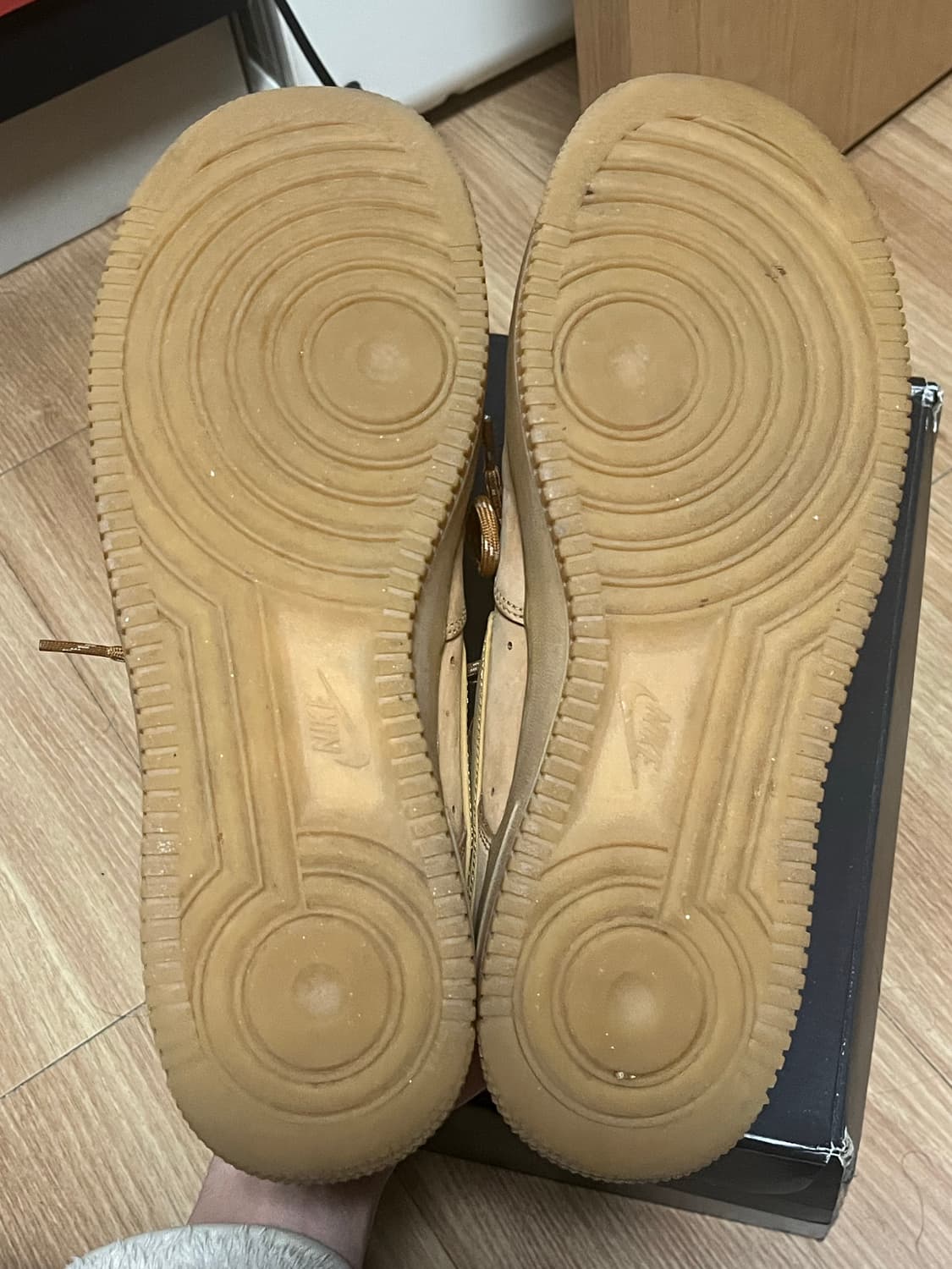 나이키 된장포스 280 판매합니다. 상품이미지3