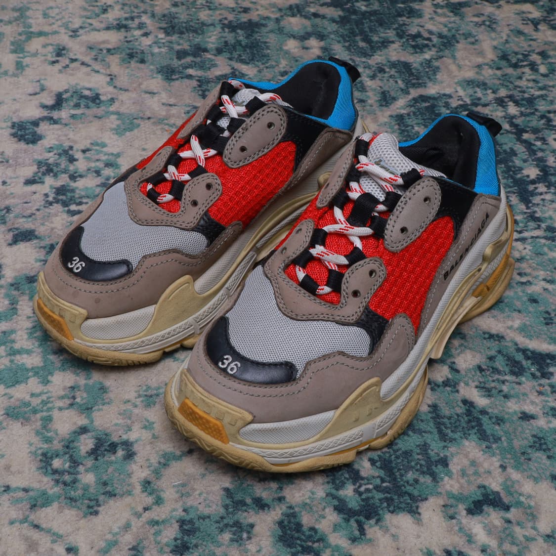 Balenciaga 발렌시아가 트리플 S 스니커즈 신발 36 상품이미지1