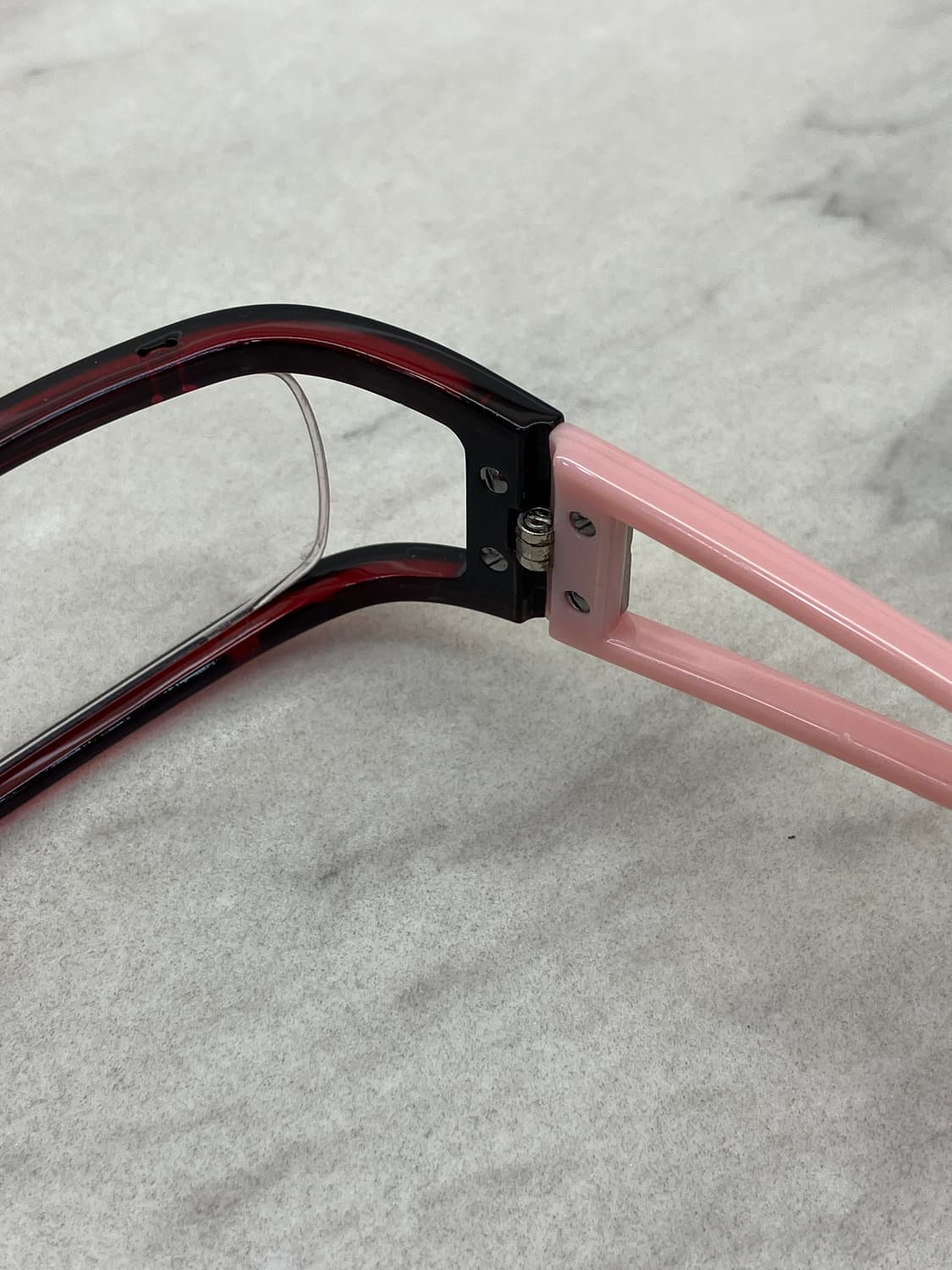 B42 지방시 GIVENCHY 레드핑크 스퀘어 큐빅 뿔테 안경 상품이미지3