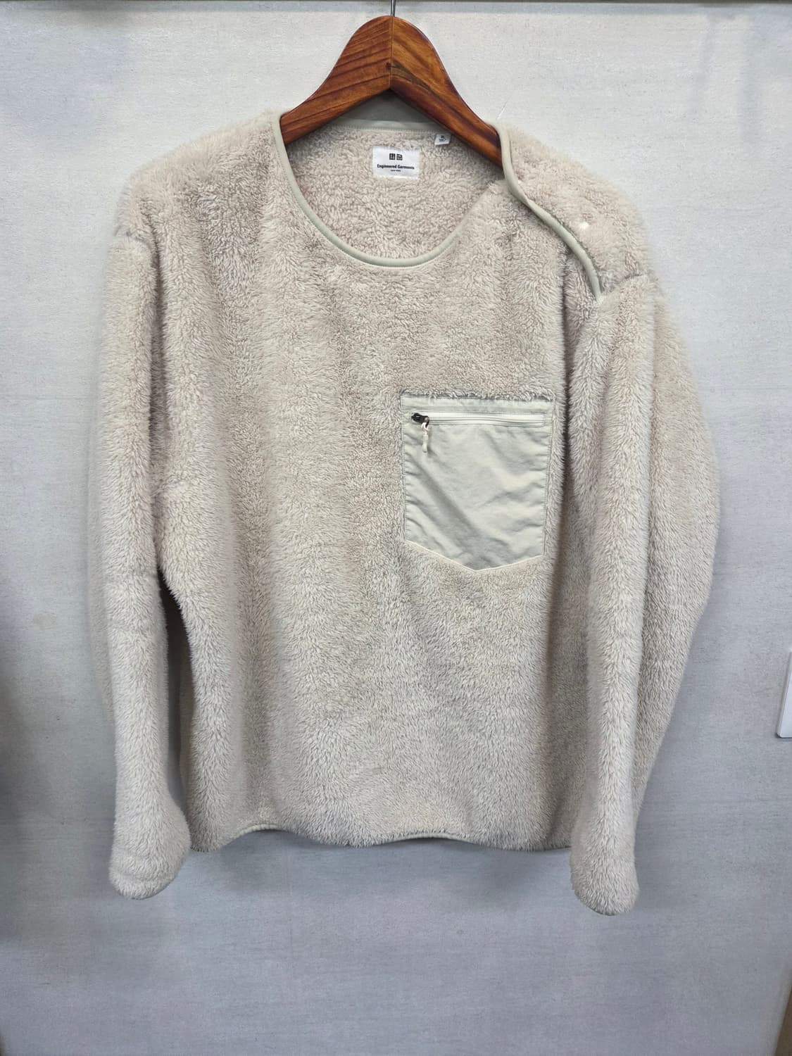 유니클로 엔지니어가먼츠 플리스 맨투맨 xl 상품이미지1