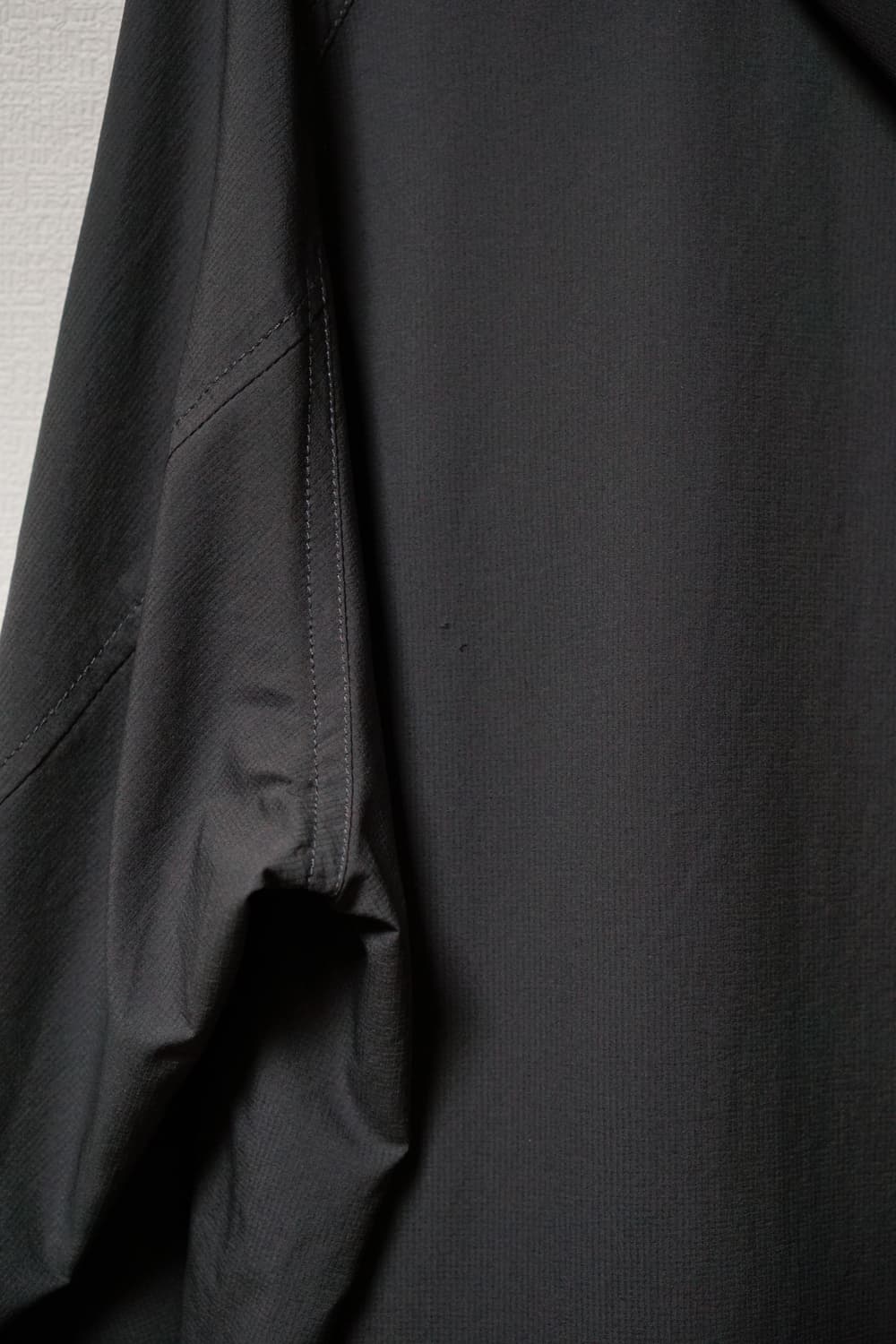 Pilgrim Surf + Supply 바람막이 상품이미지3