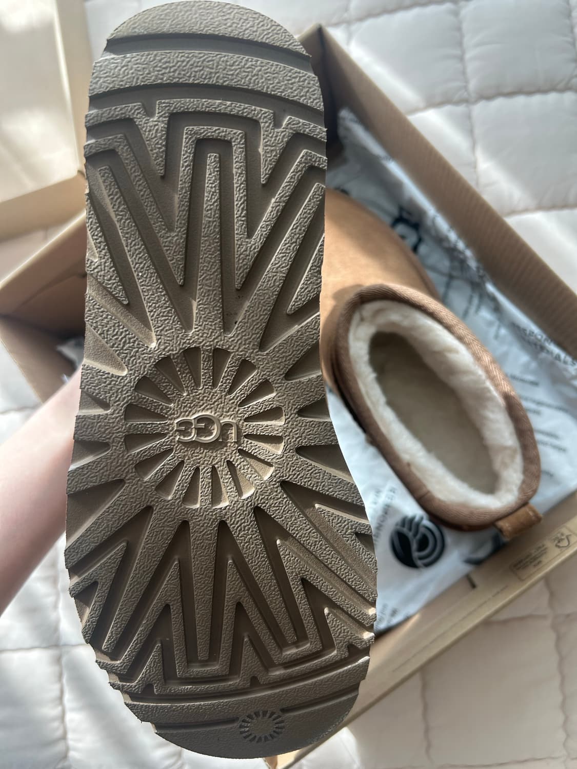 어그 클래식 미니 울트라(체스넛, 240) 상품이미지5