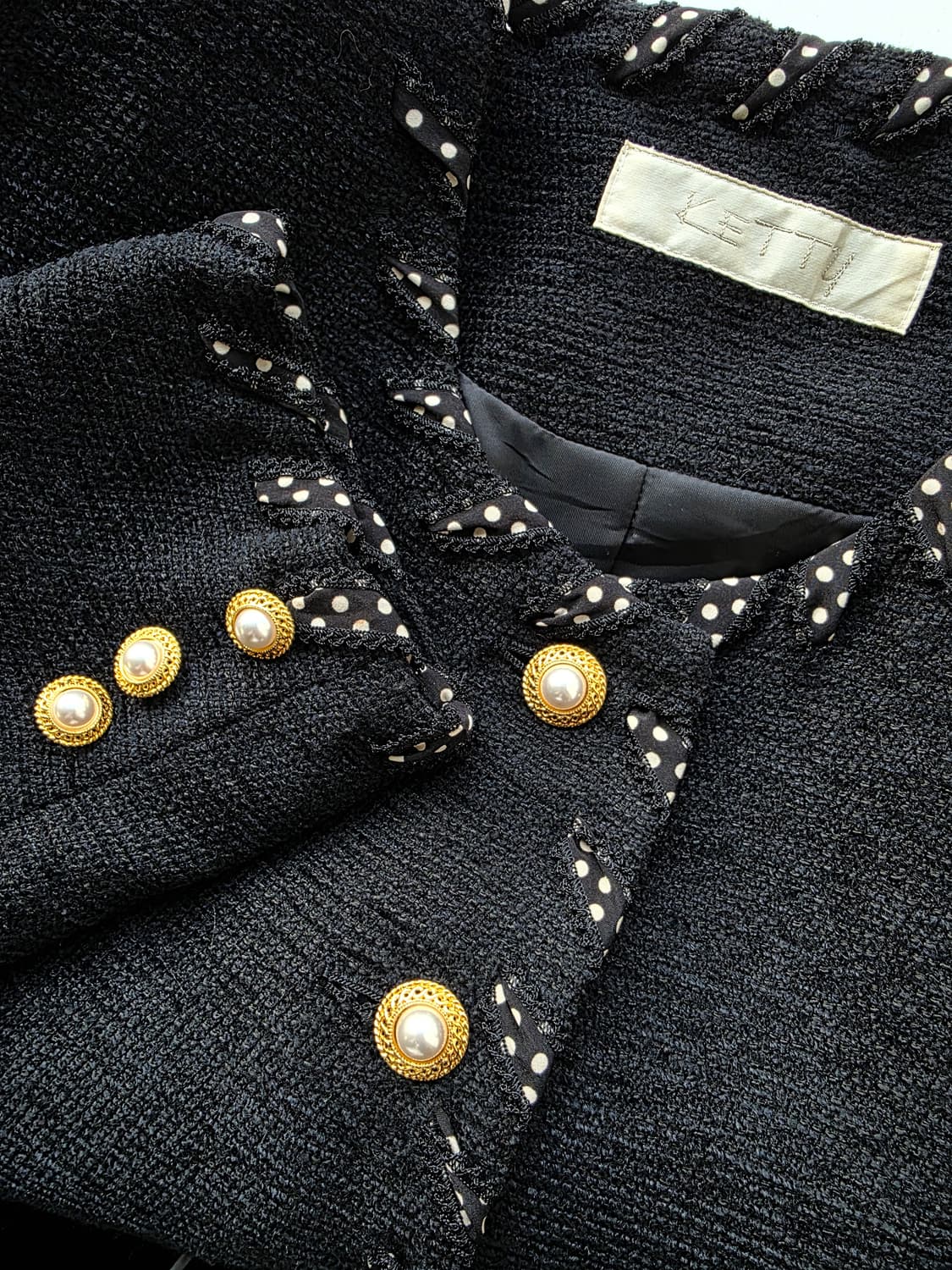 KETTY 금장 버튼 블랙 트위드 자켓 상품이미지4