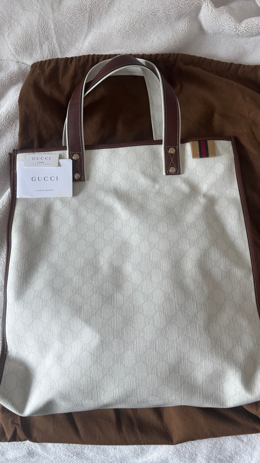 구찌 슈프림 삼선 PVC 카바스 숄더&토트백 상품이미지1