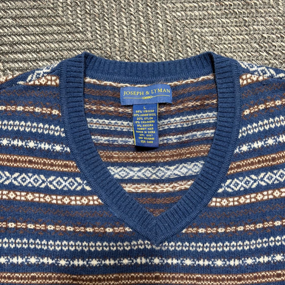 Joseph&Lyman 패턴 브이넥 니트(L) 상품이미지3