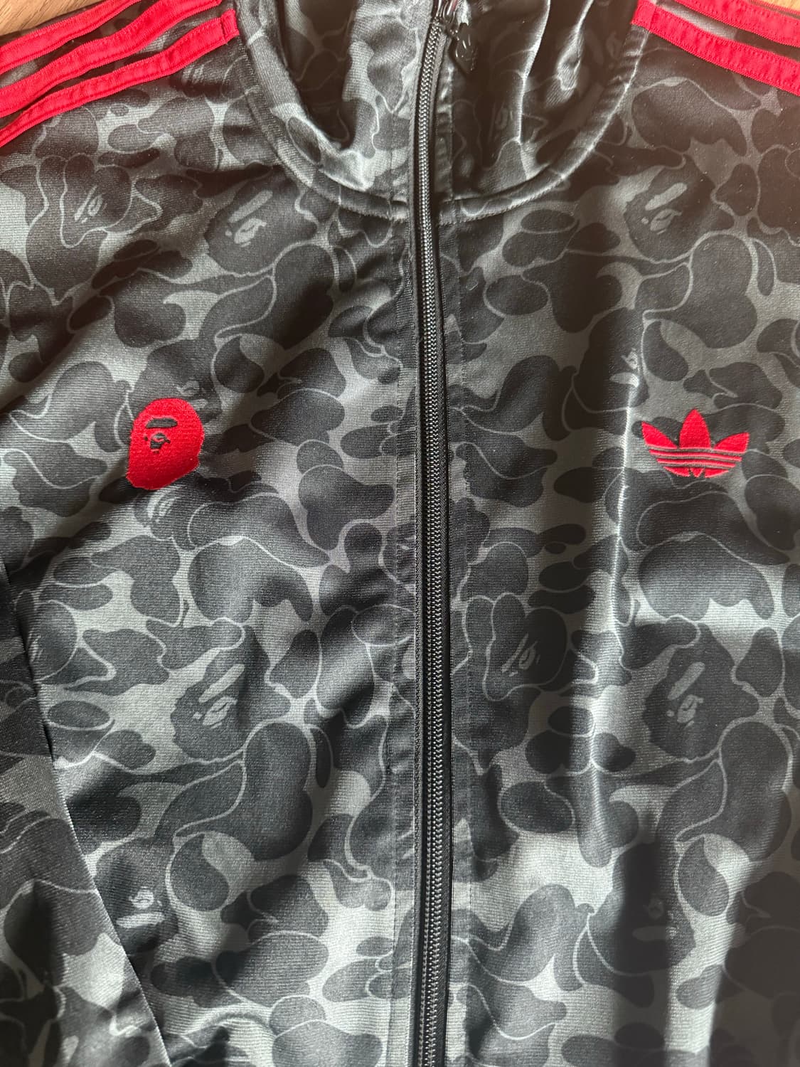 아이다스X베이프 카모 트랙탑 상품이미지3