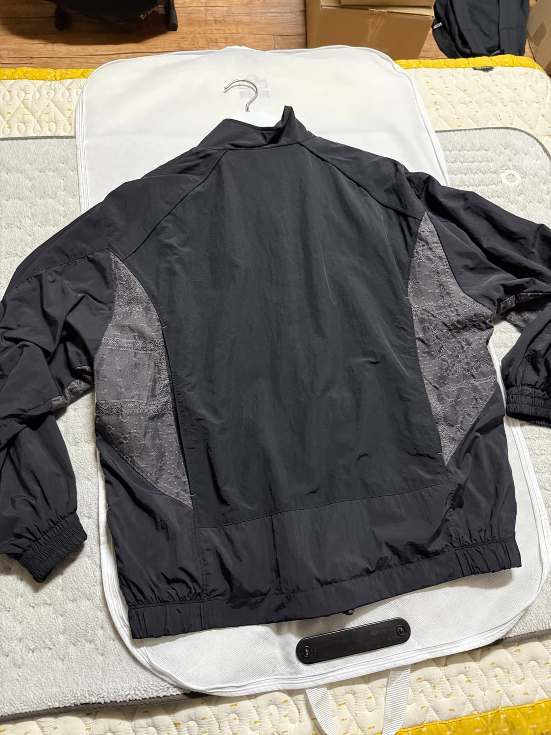 폴리테루 페이즐리 트랙 점퍼 3 상품이미지3