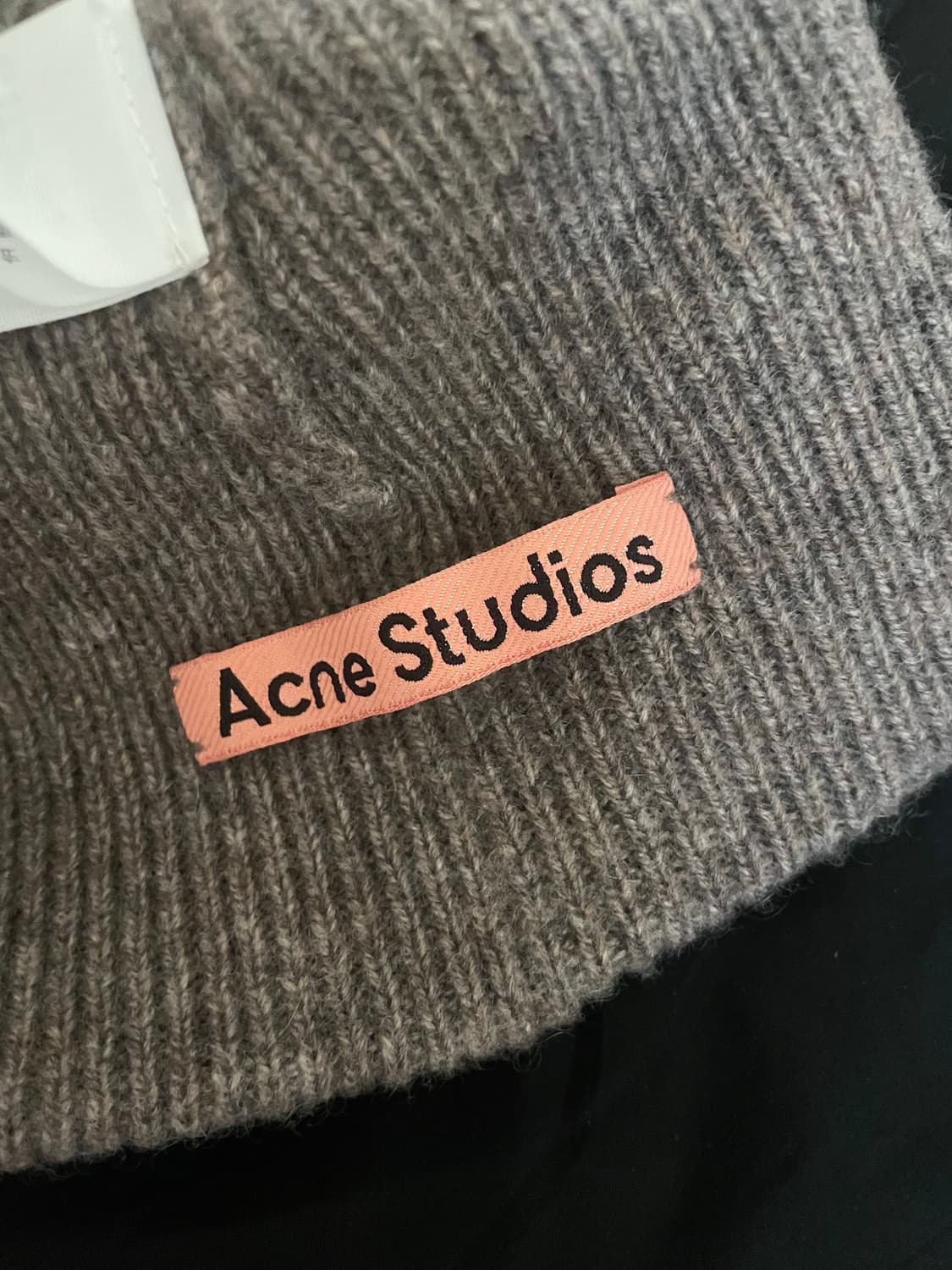 아크네스튜디오 울 캐시미어 비니 상품이미지4