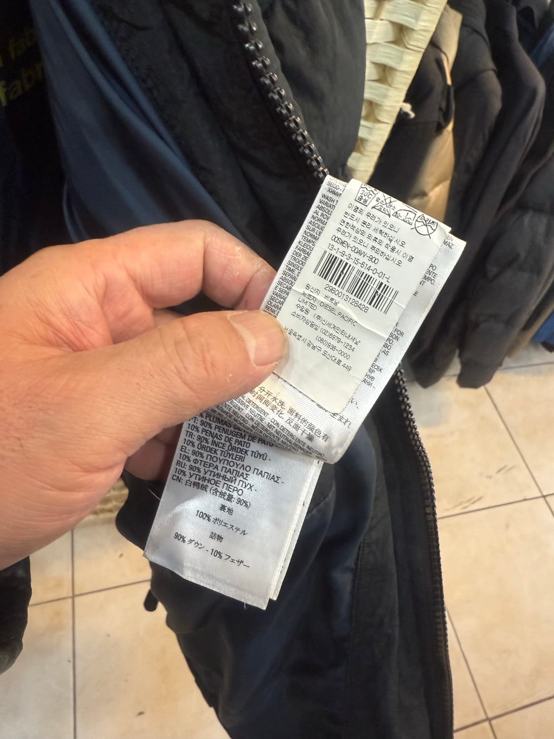 100 정품 디젤 피그먼트테커니클 푸퍼 패딩 팝니다 상품이미지5