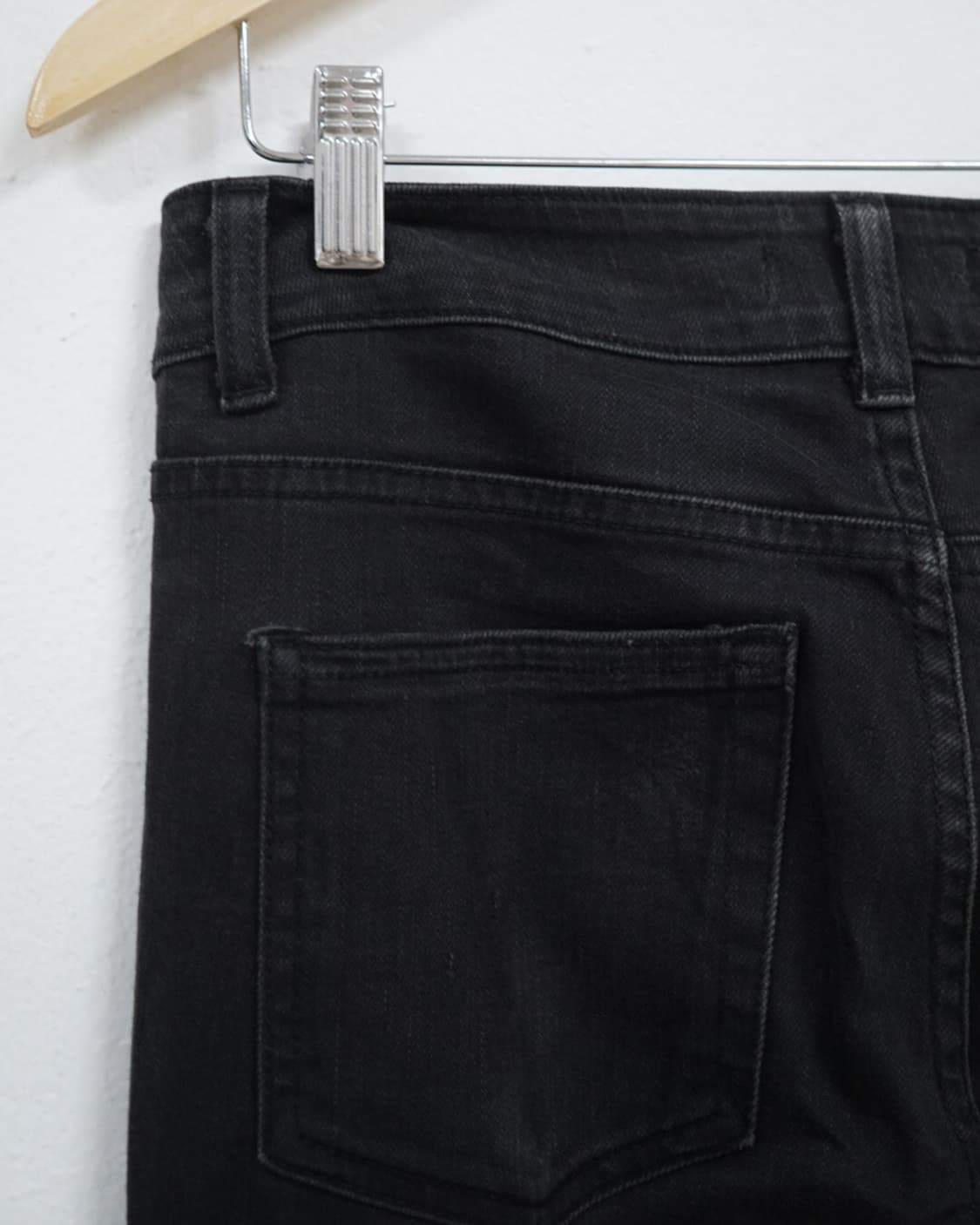 아크네 블랙진 상품이미지7