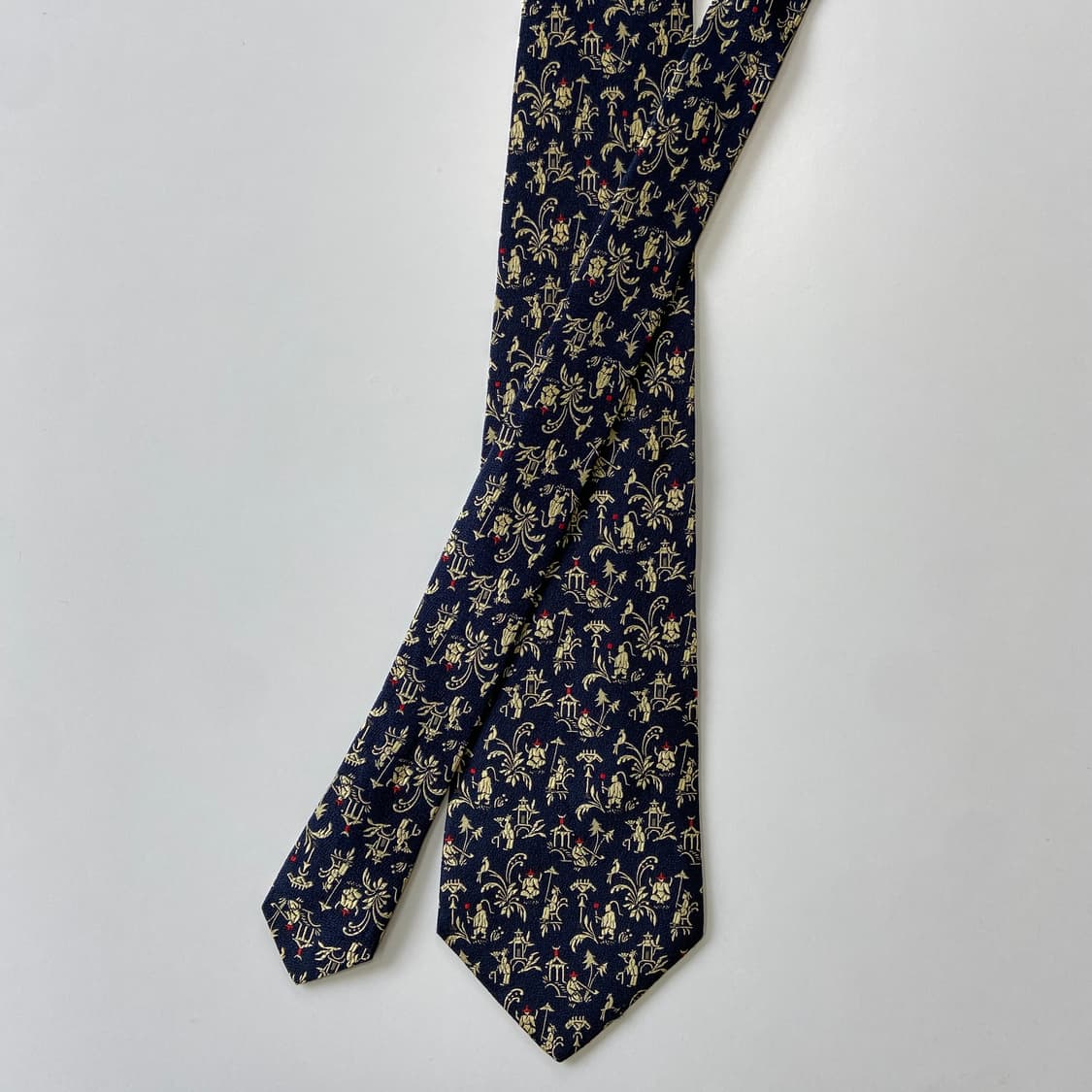 페레가모(Ferragamo) 명품 정품 넥타이 상품이미지1