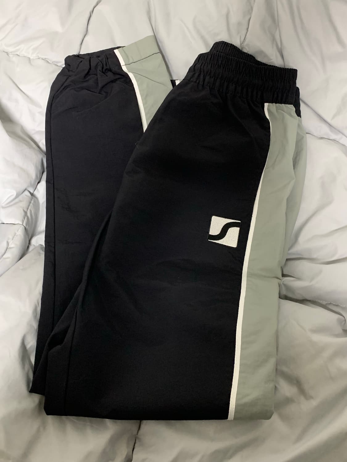 스투시 나일론 트랙팬츠 상품이미지1