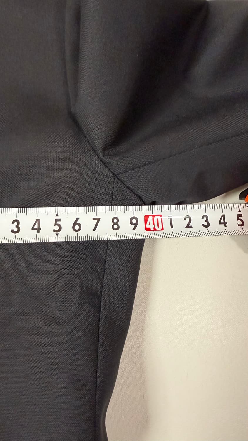 미샤 블랙 슬림핏 블레이저 55 심플한 기본템으로 활용도 좋아요 상품이미지8