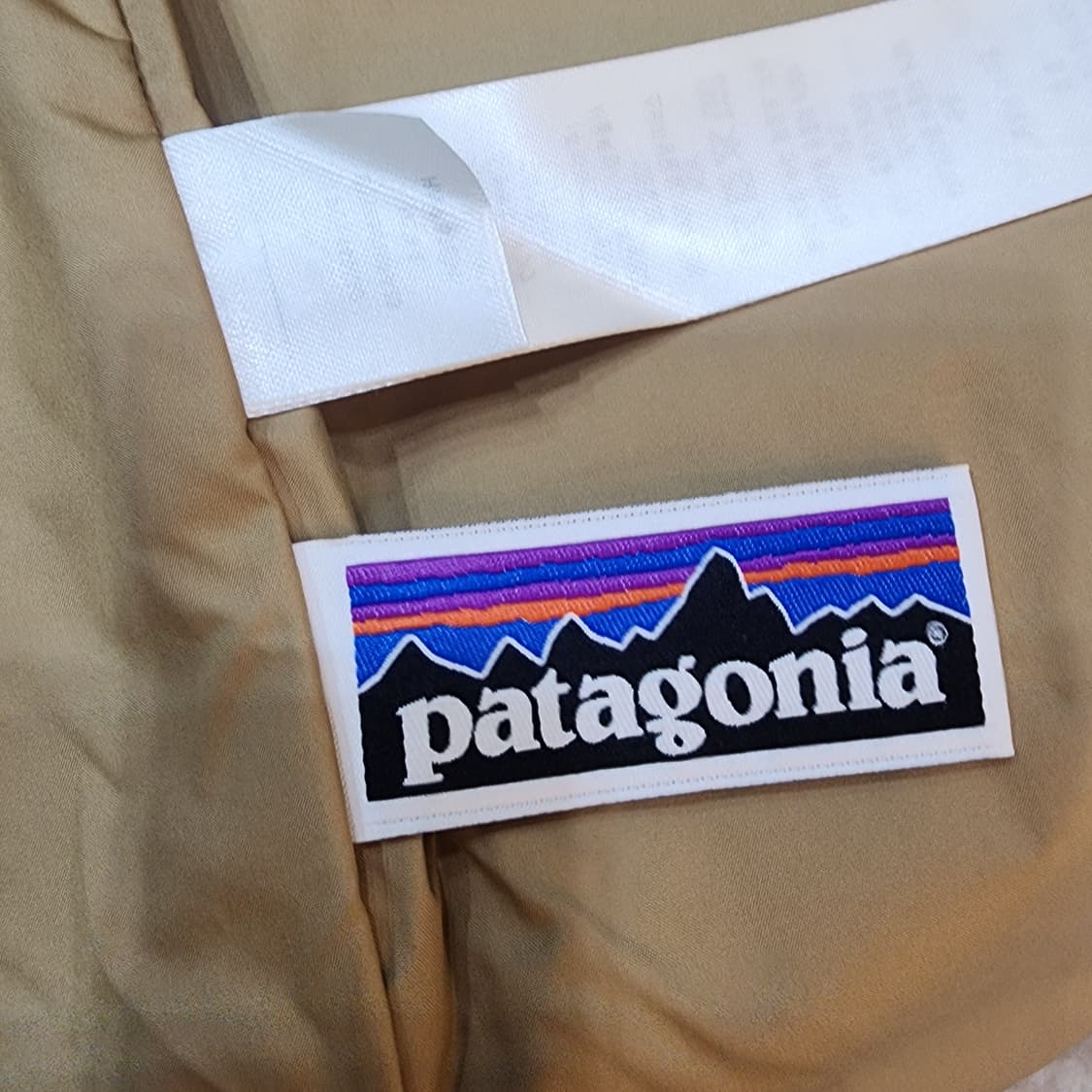 파타고니아 레트로X 조끼 레드 (키즈) 12y 새제품 상품이미지9