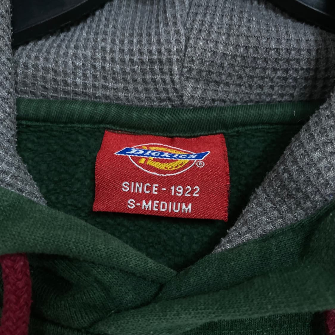 디키즈 스펠아웃 그린 후드티 상품이미지3