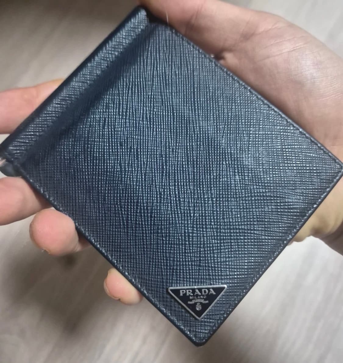 프라다사피아노지갑 머니클립 블랙 새상품급 상품이미지1