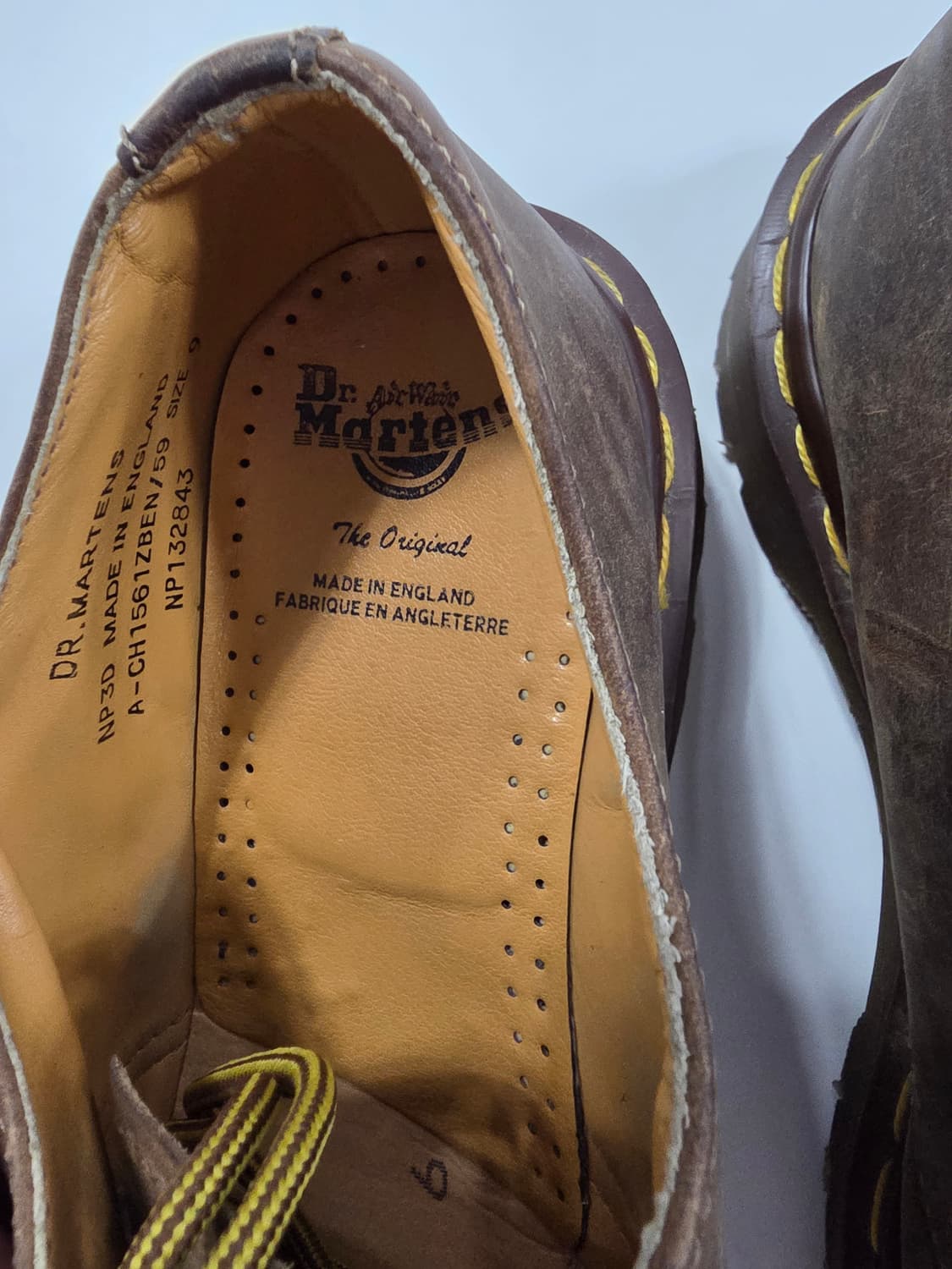 닥터마틴 1561 영국산 4홀 레더슈즈 9사이즈 상품이미지7