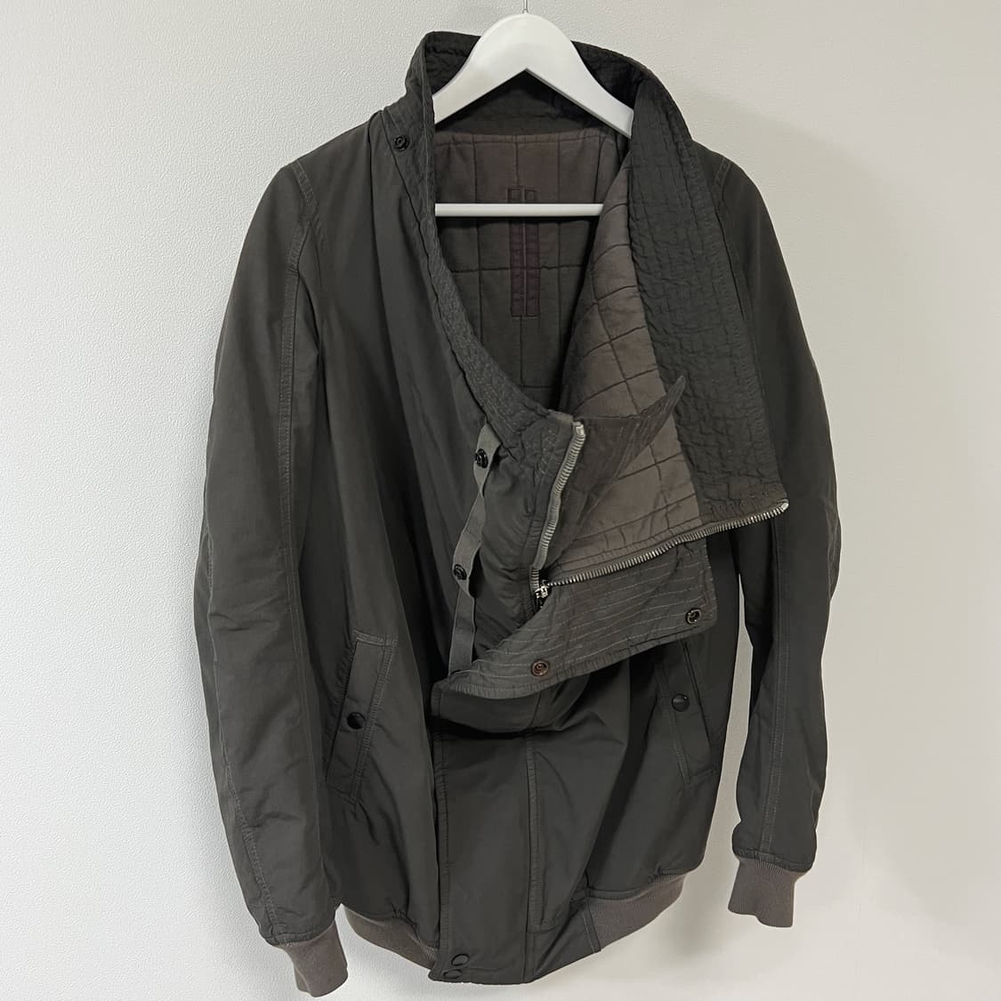 릭오웬스 14FW 익스플로더 파카 집업 봄버 자켓 다크 더스트 상품이미지1