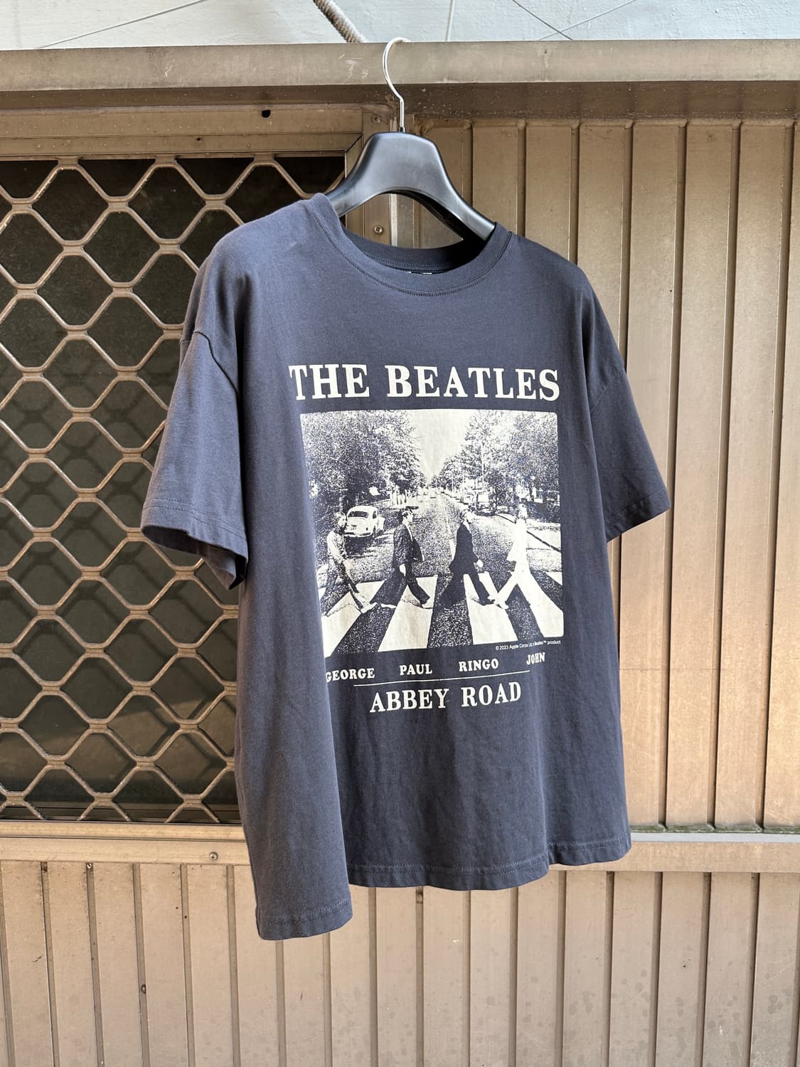 The Beatles official logo tee 상품이미지1