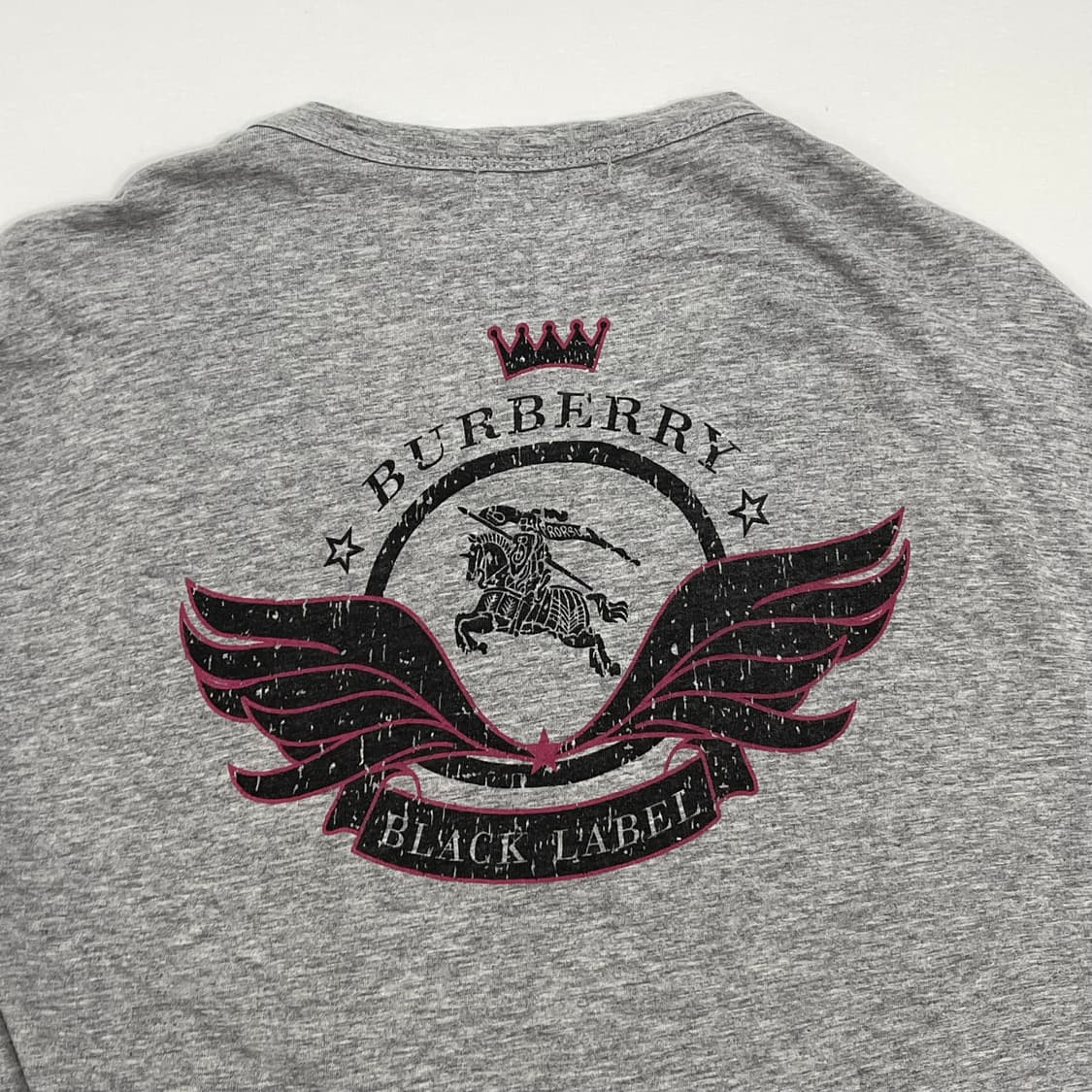 버버리 블랙라벨 백로고 반팔티 상품이미지1