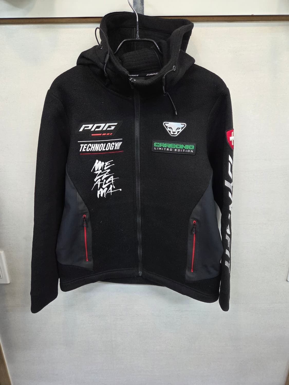 다이나핏 메짜라마 본딩 니트 후드집업 s 90 상품이미지1