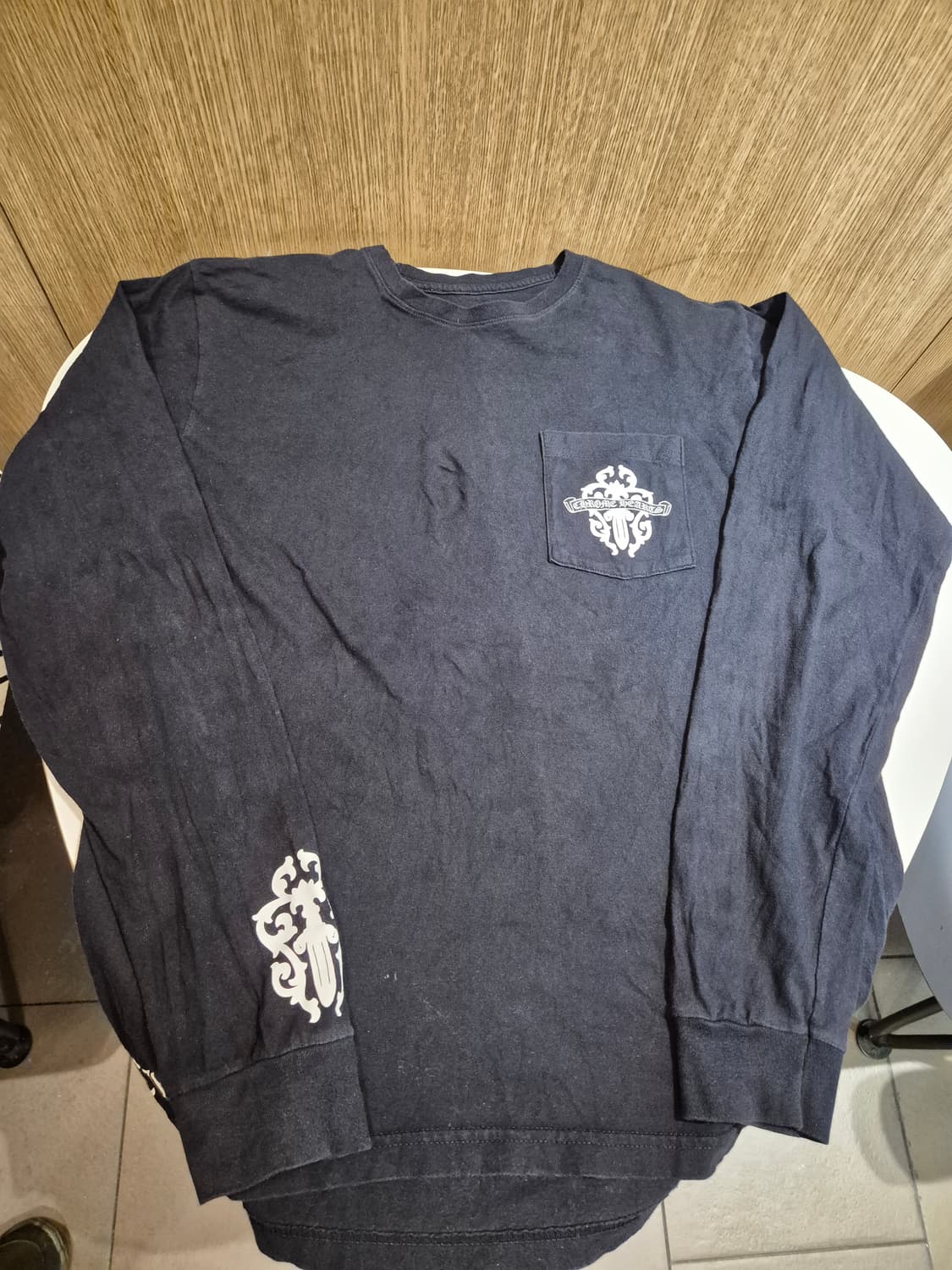 크롬하츠 대거 롱슬리브 L 판매합니다 상품이미지1