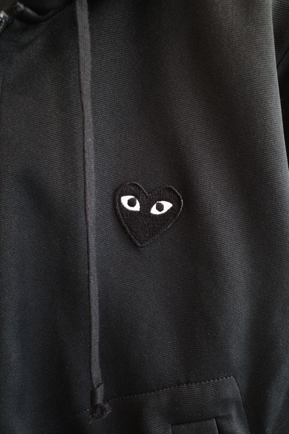 Comme des GARCONS 꼼데가르송 플레이 집업후디 상품이미지4
