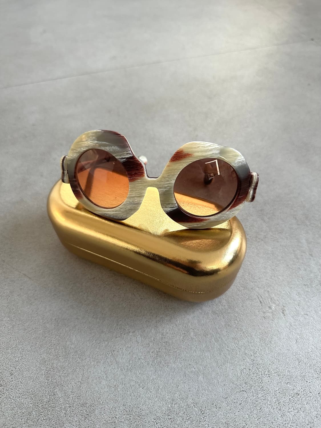 제레미 스캇 × 린다패로우 아카이브 BONE 선글라스 상품이미지1