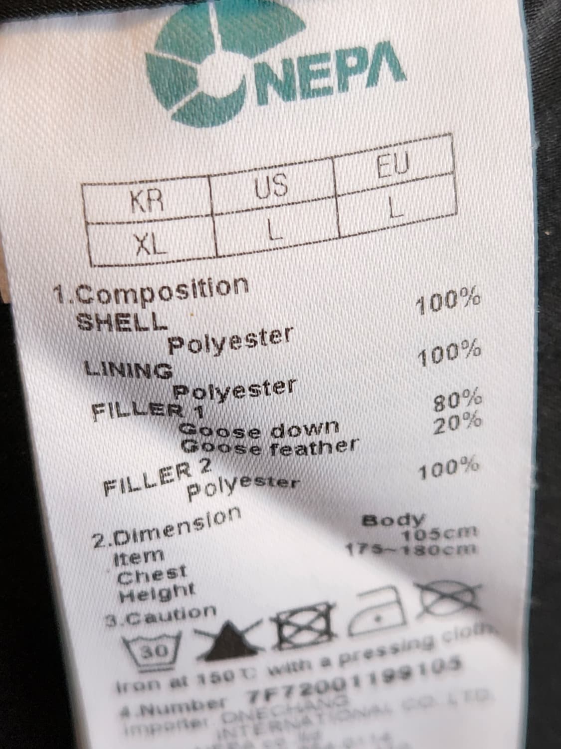 네파 구스다운 경량패딩 사이즈xl

사용감은 있지만 오염 하자 없이 깨끗 상품이미지7